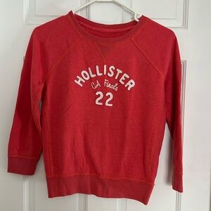 Hollister crew neck sweatshirt, women’s size x-small.
